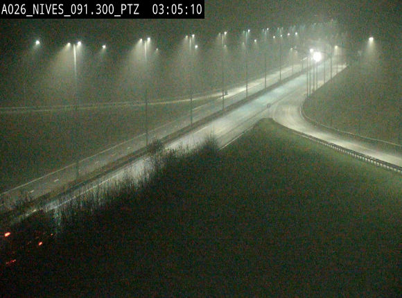 <h2>Webcam autoroute A26/E25 à hauteur de Vaux-sur-Sûre (Nives), à la jonction avec la N848 en direction de Liège - BK 91,3</h2>